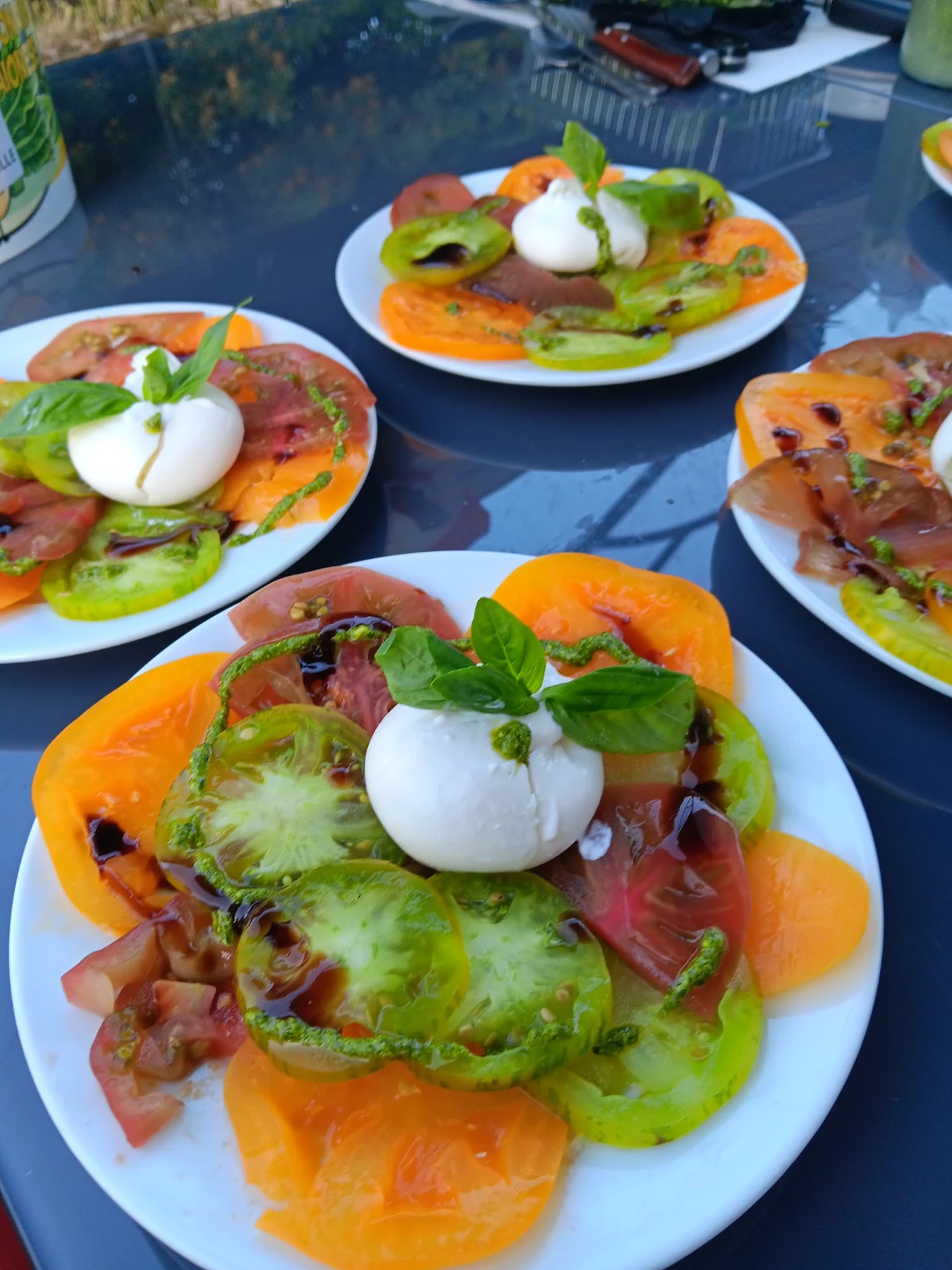 Burrata, tomates et jambon cru (photo Le Bistrot)